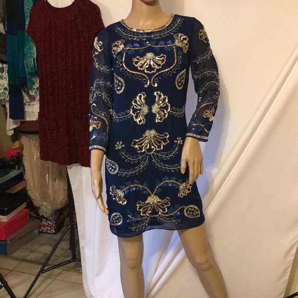 Blue needle and thread dress - Picture 5 of 8